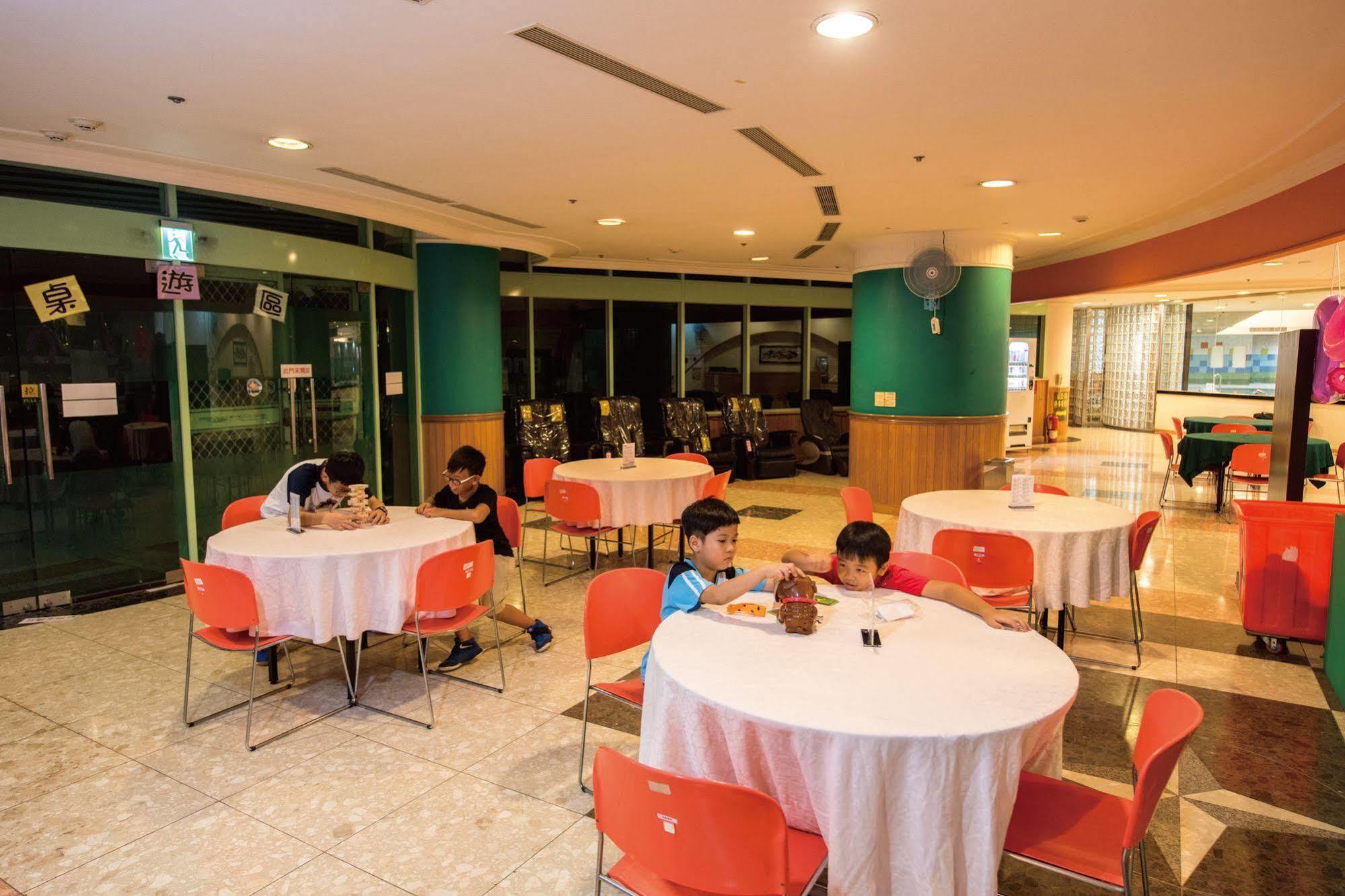 Uni-Resort Lukang Exterior photo